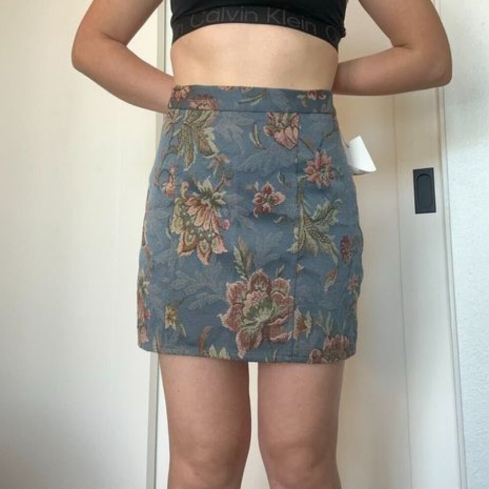 Vintage Vibe Floral Mini Skirt